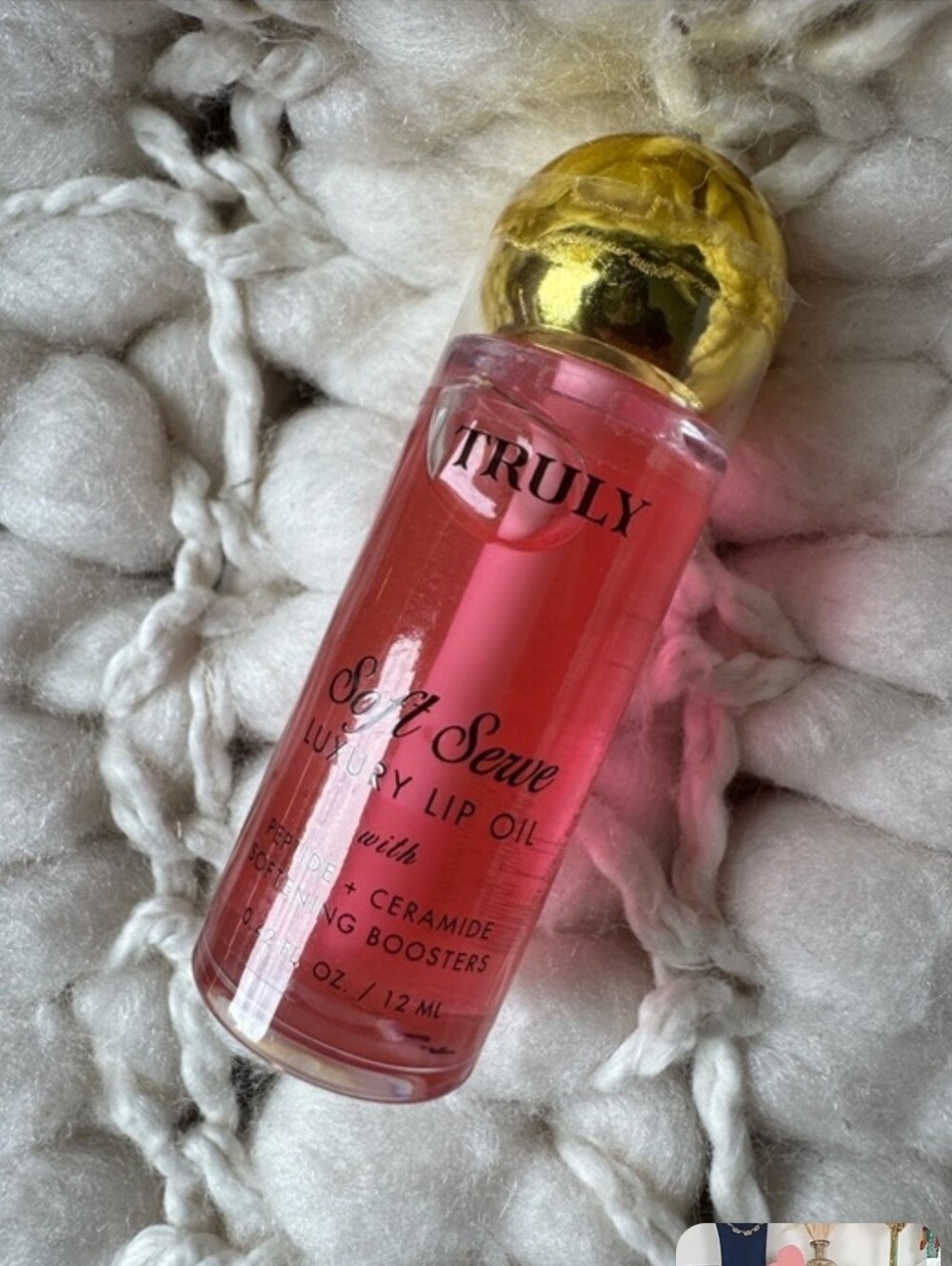 TRULY Soft Serve Luxury Peptide Lip Oil